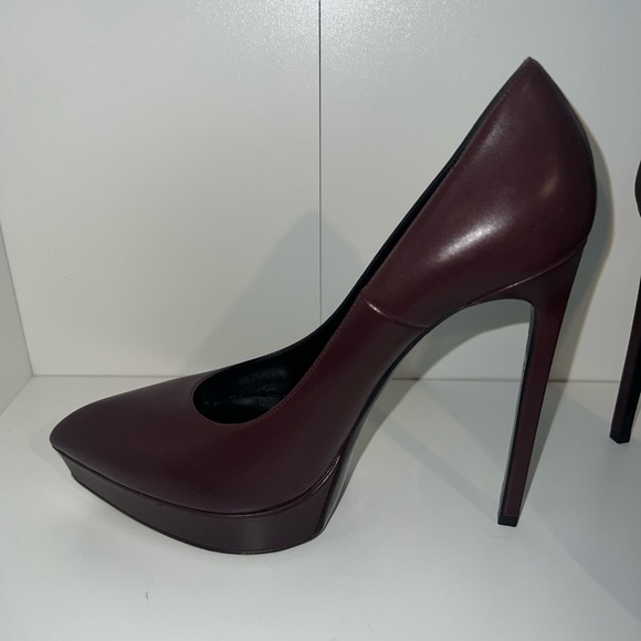 Saint Laurent Paris Janis 105
Leather Platform Pumps - Picture 3 of 8
